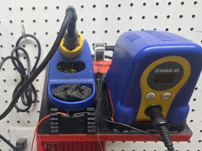 Hakko Soldering Gridfinity PegBoard Mount