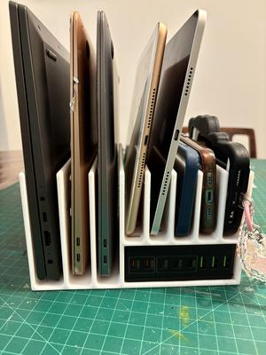 Device Charging Station