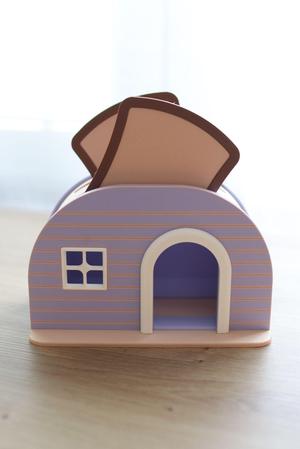 Bird house toaster
