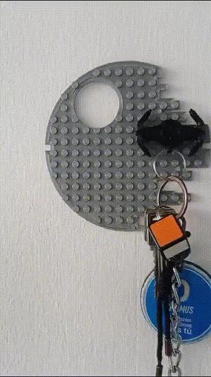 STAR WARS THEMED L.3.G.0 STYLE KEY ORGANIZER