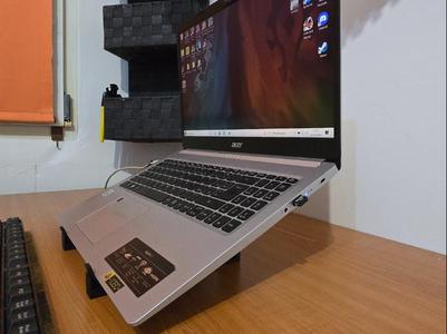 Laptop Stand