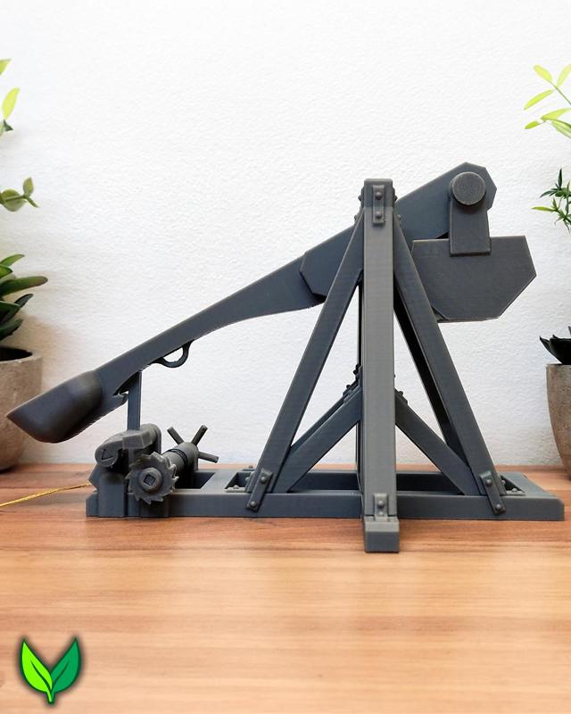Working 3D Printed Trebuchet – Launches Ammo at 28mm Scale!