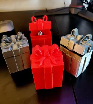 Hinged Gift Box (print in place)  *print upside down for best print*