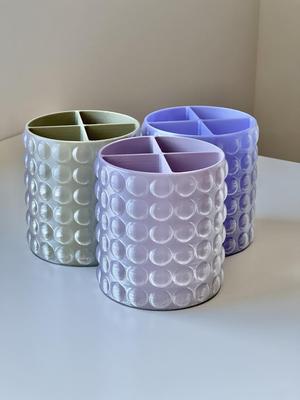 BUBBLE WRAP pen holder