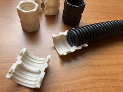Corrugated condiut connectors
