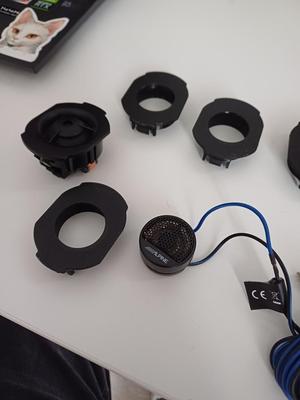 Renault Laguna 3: Adapter for tweeter  - ALPINE