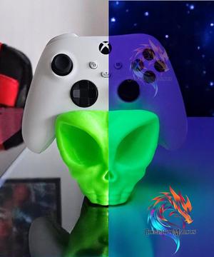 Alien Controller Holder / no supports / 3mf included