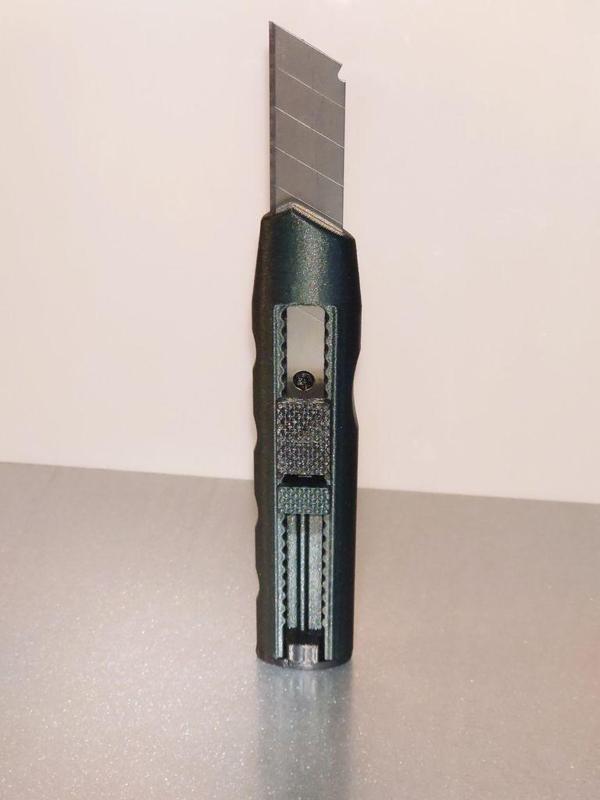 Carpet knife
