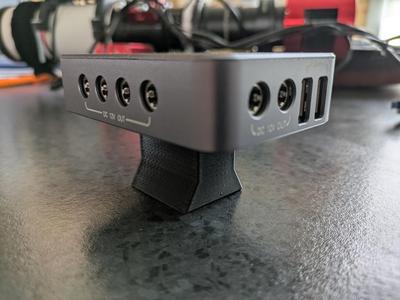 SVBony SV241 Powerbox - mini-Vixen dovetail mounts