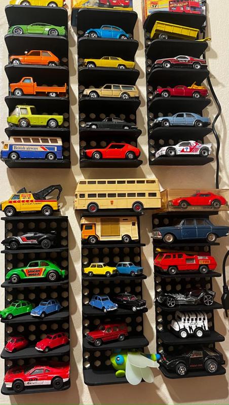 Toy-Car-Wallmount for Matchbox and Hotwheels
