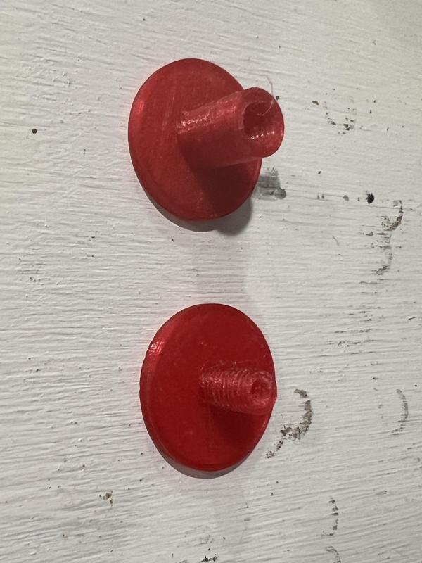 Enclosure Feed Thur