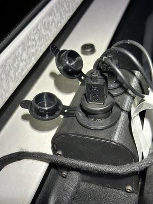 Jeep 12v socket box