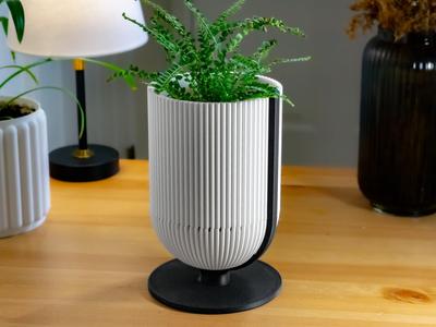Classy Stand Planter - Mid-Century Modern Style