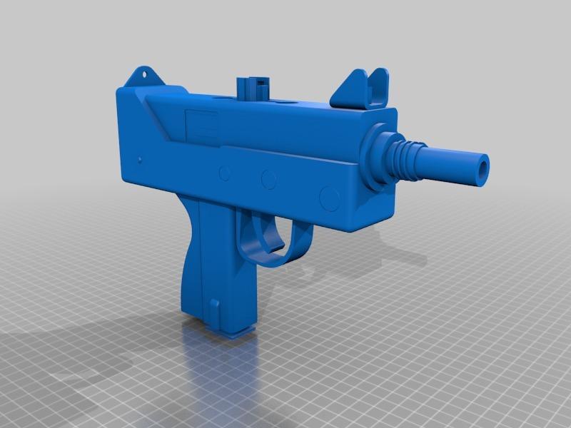 gun MAC 10 full size