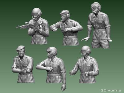 Challenger 2 British tank crew