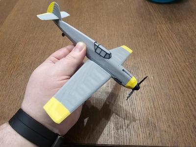 Messerschmitt Bf 109 Airplane - WW2 (ME BF 109)