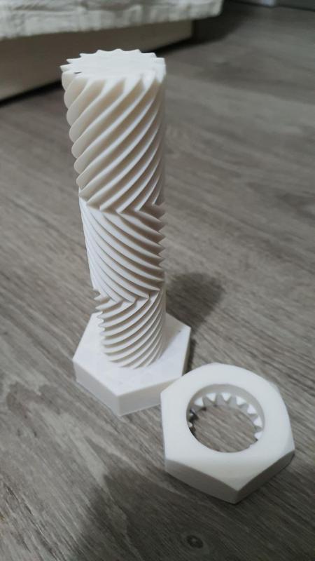 Fidget screw