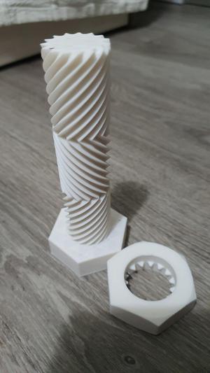 Fidget screw