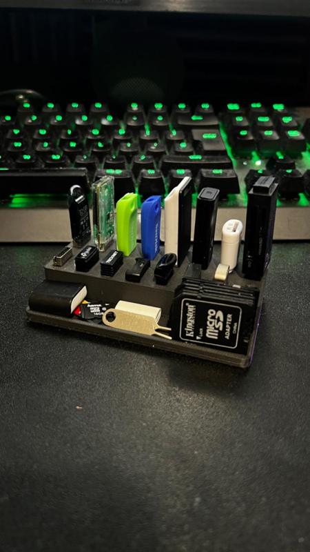 Small USB Stick/SD card Holder