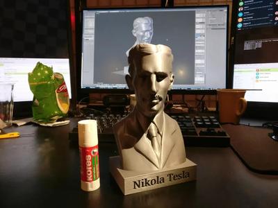 Tesla Bust With Tiny Annotated Plinth   
