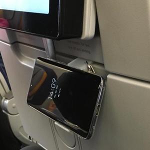 Huawei Mate 20 pro airplane seat table tray phone holder (Aircraft mount)