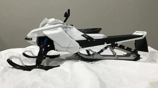 SkeeRide - RC Snowmobile
