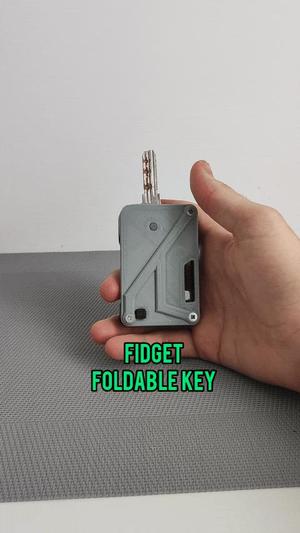Fidget foldable keychain