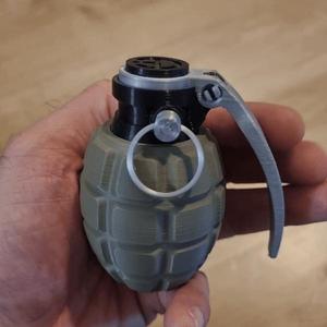 Grenade spice jar