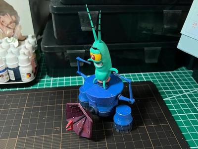 Spongebob Plankton Assembled Figurine