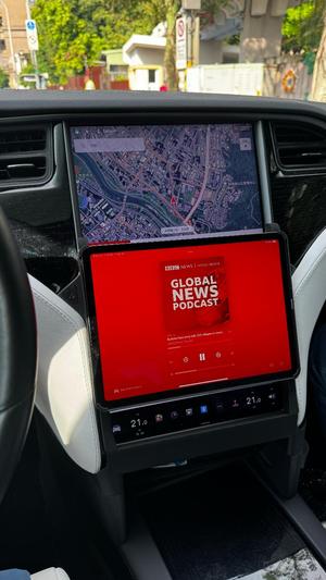 Model X console fit iPad mount for iPad Pro/Air 11