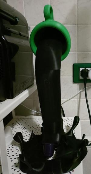 Floating cup Nespresso Cap Dispenser
