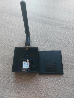 Box ESP32-C6 XIAO   