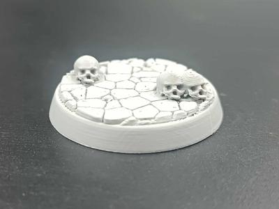 DnD Miniature Model Bases 32 mm RPG - Skull Base
