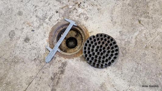 Drain strainer for oil separator garage floor drain 152x20 mm