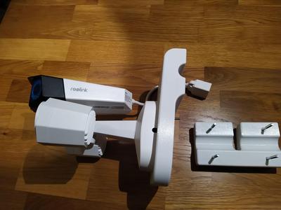 Reolink Duo Floodlight Rohrhalterung