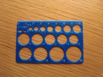 Circle stencil card