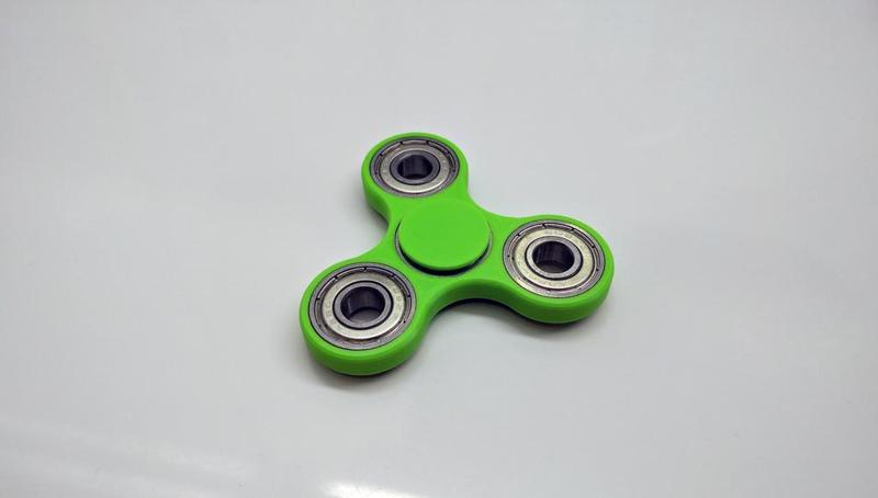 Compact Bearing Spinner (Fidget)