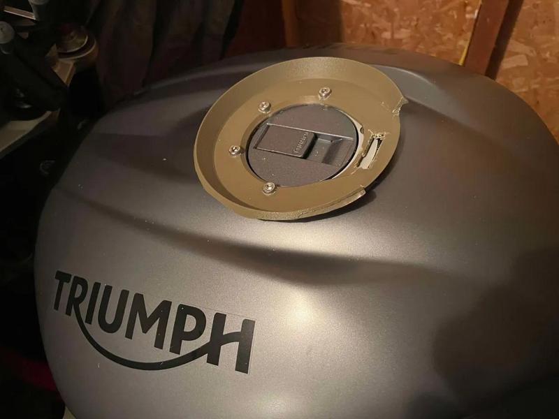 Givi TankLock BF02   