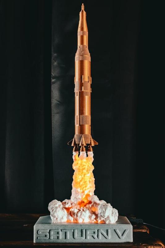 Saturn V Animated Display Lamp