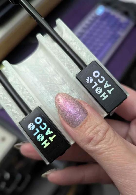 Magnetic Mani Wand Stand for Magnetic Nail Polish   