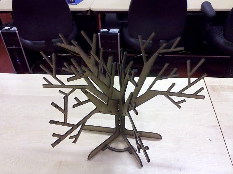 Jewelry display tree
