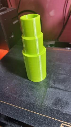Pool hose to skimmer adapter