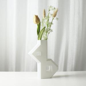 The Petra Form Vase STL 3D Print File, Home Decor Vase for Plants and Flowers, Digital Download for 