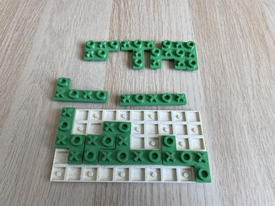 IQ XOXO puzzle board game