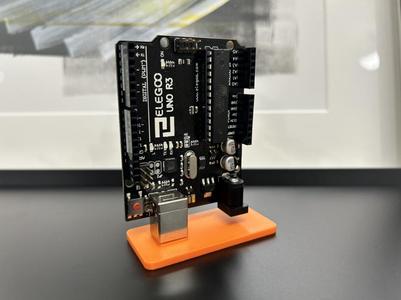 Arduino Uno Stand