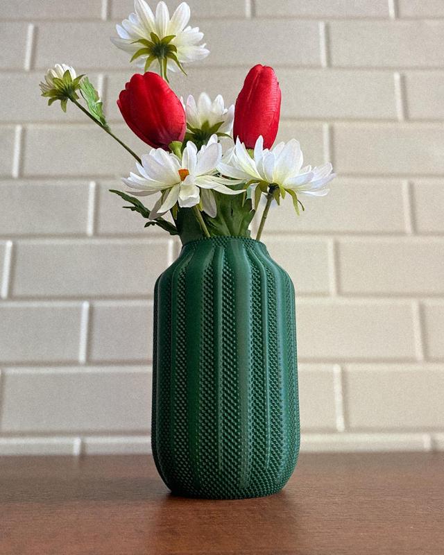 Pipero Flower Vase - Home Decor & Gardening By Lunfardo