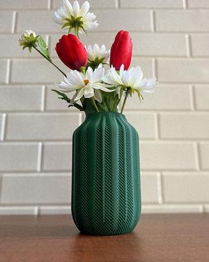 Pipero Flower Vase - Home Decor & Gardening By Lunfardo