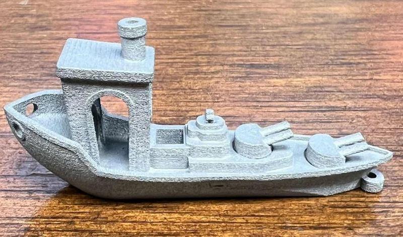 Battle Benchy - fixed model from DecoTOAST original file