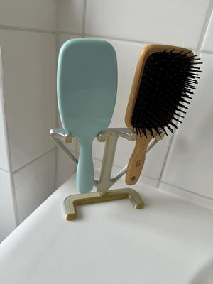 Brush holder / Bürstenhalter