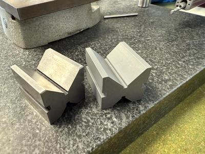 V-Block / Prism Ø5-20mm (45x40x36)